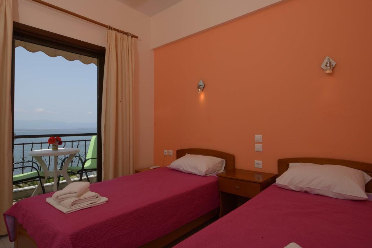 Hotel Akrogiali Ouranoupoli Luaran gambar