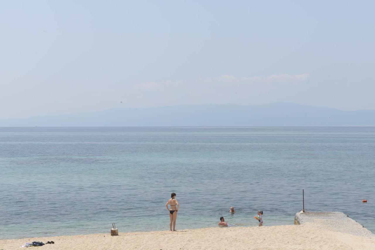 Hotel Akrogiali Ouranoupoli Luaran gambar