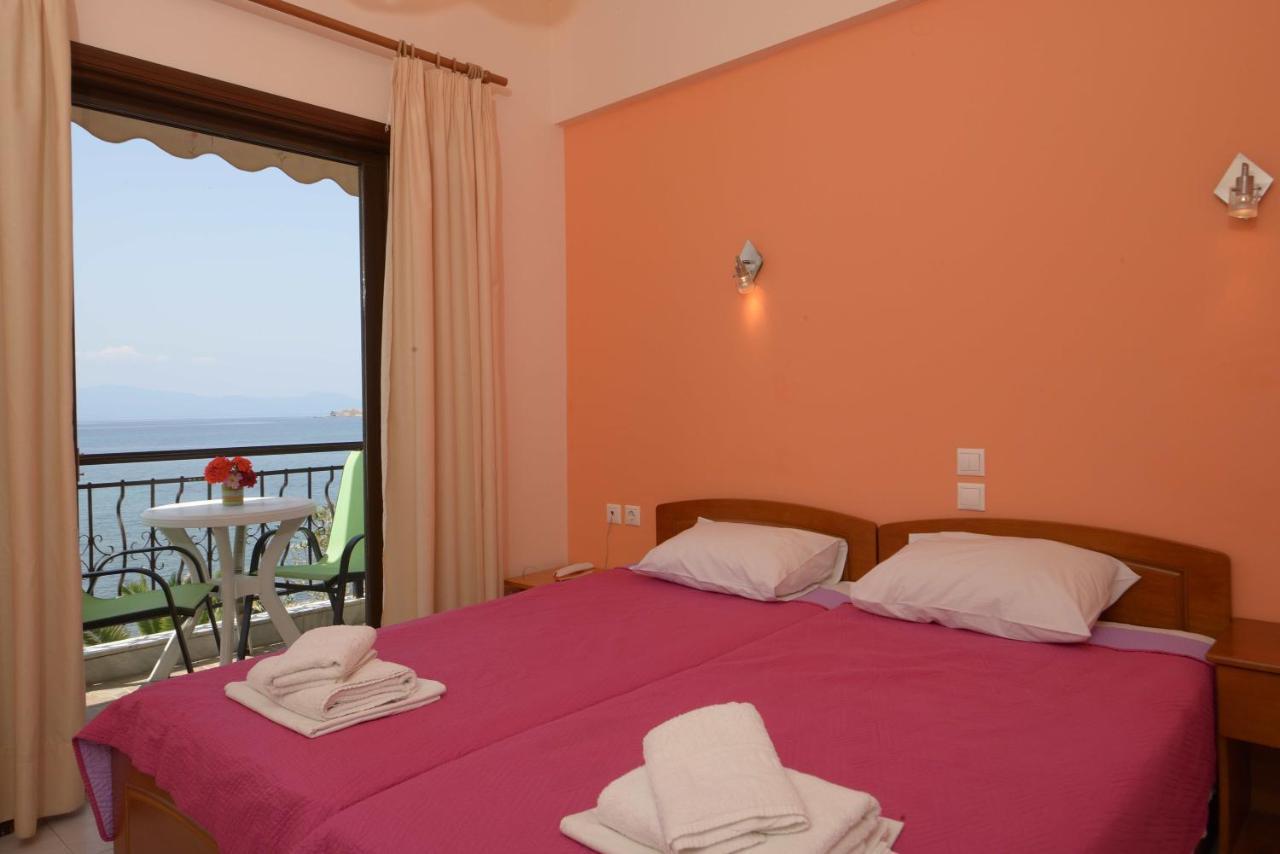 Hotel Akrogiali Ouranoupoli Luaran gambar